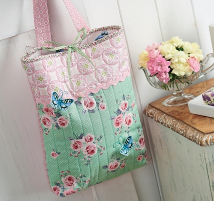 Floral Wash Bag and Hanging Storage Bag