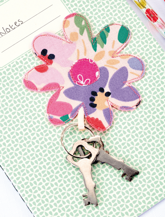 Sew 136 May 20 Daisy Keyring Sew 136 May 20 Daisy Keyring
