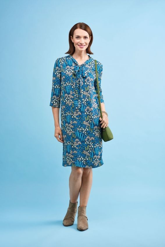 Sew 133 Feb 20 Jeanne Dress Sew 133 Feb 20 Jeanne Dress
