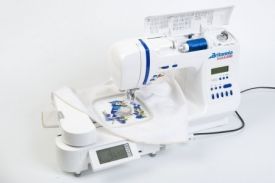 Britannia InStyle 200 With Embroidery Unit Britannia InStyle 200 With Embroidery Unit