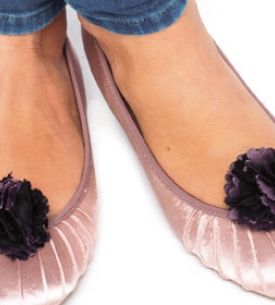 Die-cut shoe clips Die-cut shoe clips