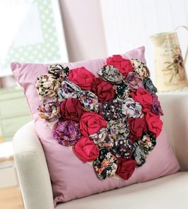 Flower Heart Cushion Flower Heart Cushion