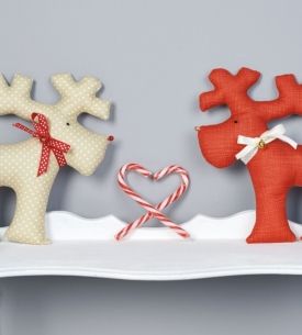 Heirloom reindeer toys Heirloom reindeer toys