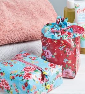 Laminated Floral Wash Bags Laminated Floral Wash Bags