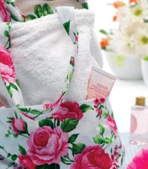 AppliquÃ© Bathroom Set