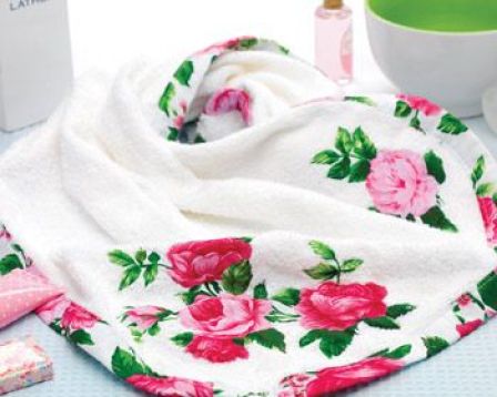 AppliquÃ© Bathroom Set