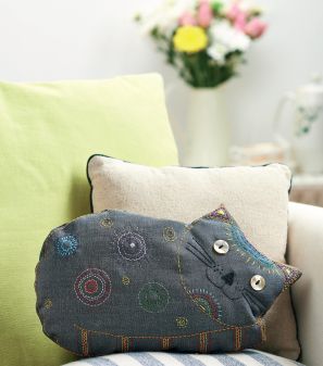 Embroidered Cat Cushion