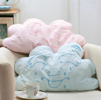 Striped Cloud-shaped Cushions