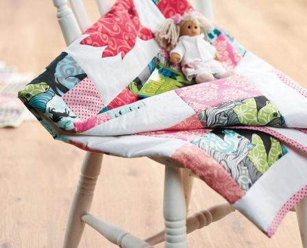 Pony-inspired Quilt and Toy Bag