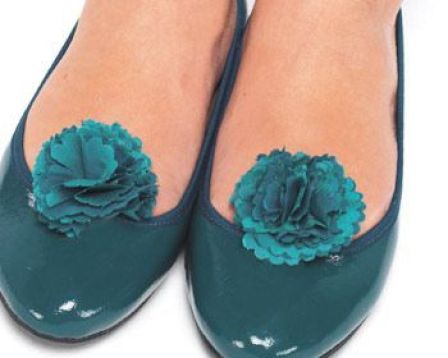 Die-Cut Shoe Clips
