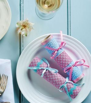 Fabric Christmas Crackers