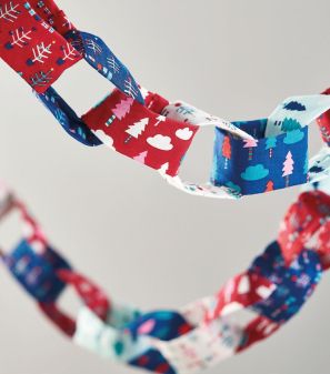 Festive Fabric Chains