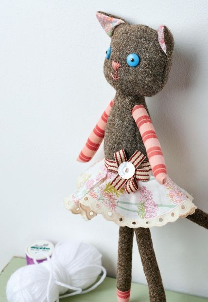 Cat Stuffed Animal Sewing Patterns . Stuffed Cat Cloth Doll