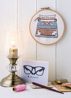 Inspirational embroidery hoop