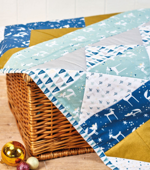 Christmas Patchwork Lap Quilt Sewing Pattern