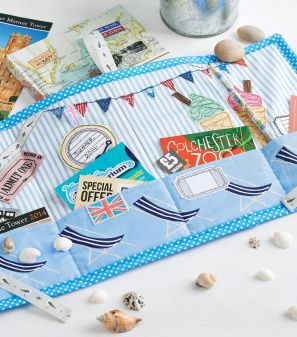 Holiday Keepsakes Memento Wrap