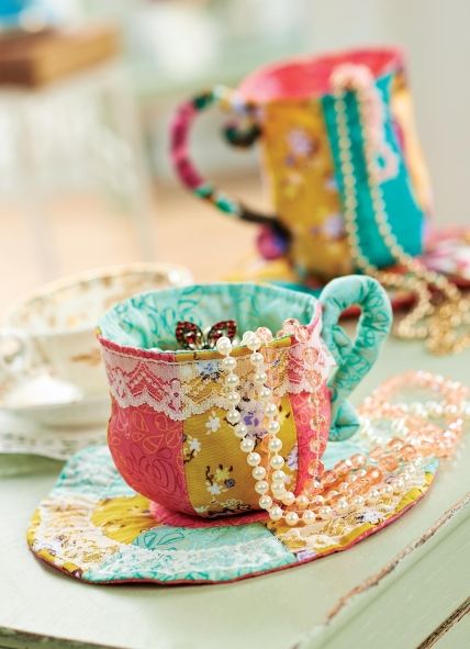 Fabric Storage Patchwork Teacups - Free sewing patterns - Sew Magazine