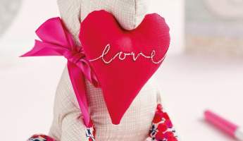 Valentine’s Day Favourites: Dog Plush & Card