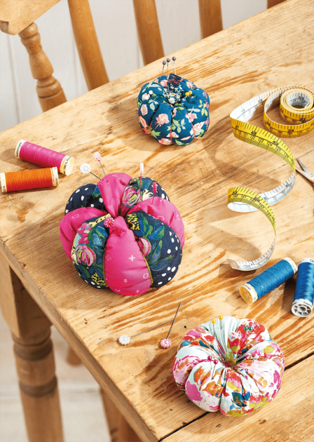Easy Pumpkin Pincushions Sewing Pattern