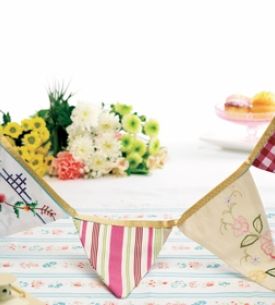 Quick-Make Bunting Quick-Make Bunting