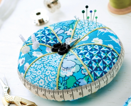 Quirky Haberdashery Themed Sewing Set