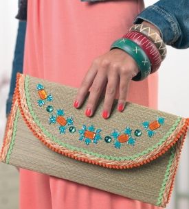 Retro Straw Clutch Bag