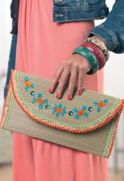Retro Straw Clutch Bag Free sewing patterns Sew Magazine