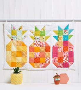 Pineapple block wall hanging