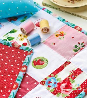 Doll’s Quilt and Pillow
