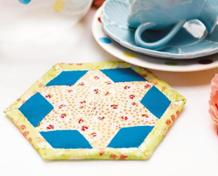 Tray Cloth and Coaster Set