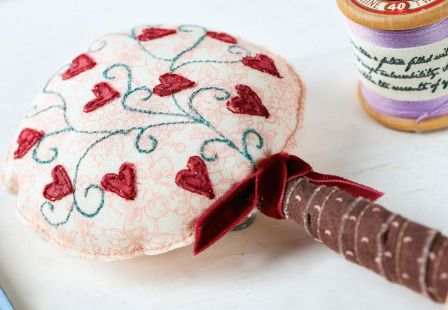 Vintage Heart-shaped Photo Holders