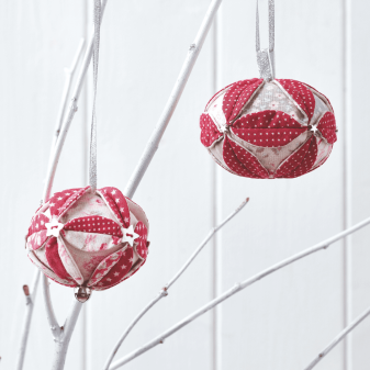 Vintage-Style Christmas Bauble Sewing Pattern