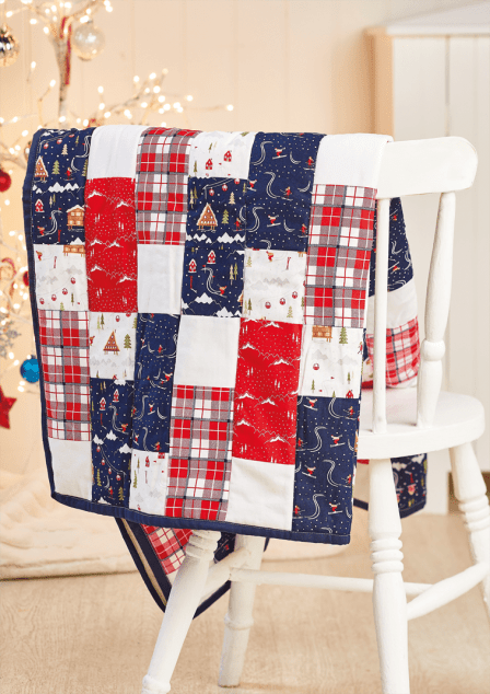 Simple Christmas Patchwork Quilt Sewing Pattern