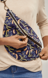 Simple Crossbody Zipped Bag Sewing Pattern
