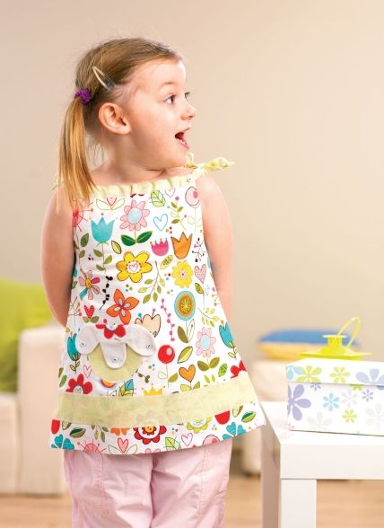 Girl’s patch pocket summer dress