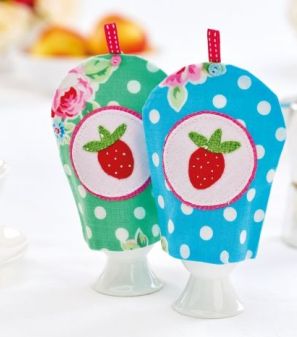 Appliqué Egg Cosy