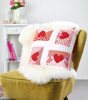 Heart Quilt Block Cushion Sewing Pattern