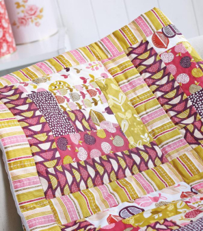 Simple Log Cabin Quilt Tutorial
