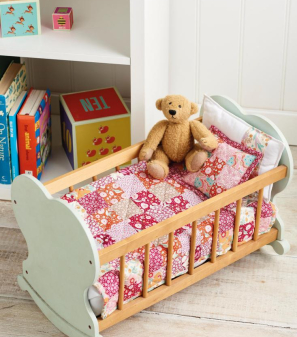 Patchwork Cot Bedding For Dolls Pattern