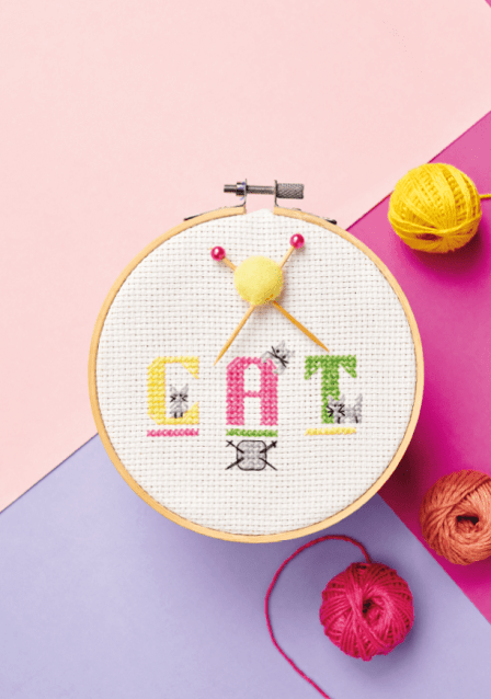 Pet Themed Embroidery Hoop Cross-Stitch