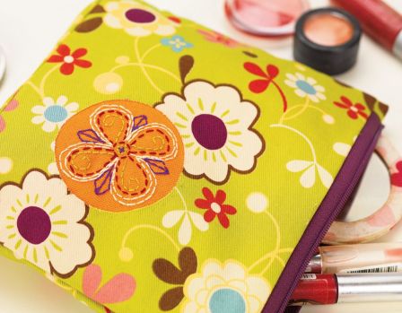 Embellished pouch set