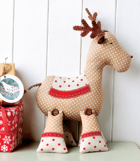 Free stuffed reindeer sewing pattern discount