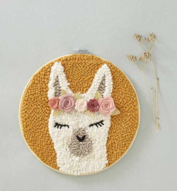 Sew 154 October 21 Llama Hoop Sew 154 October 21 Llama Hoop