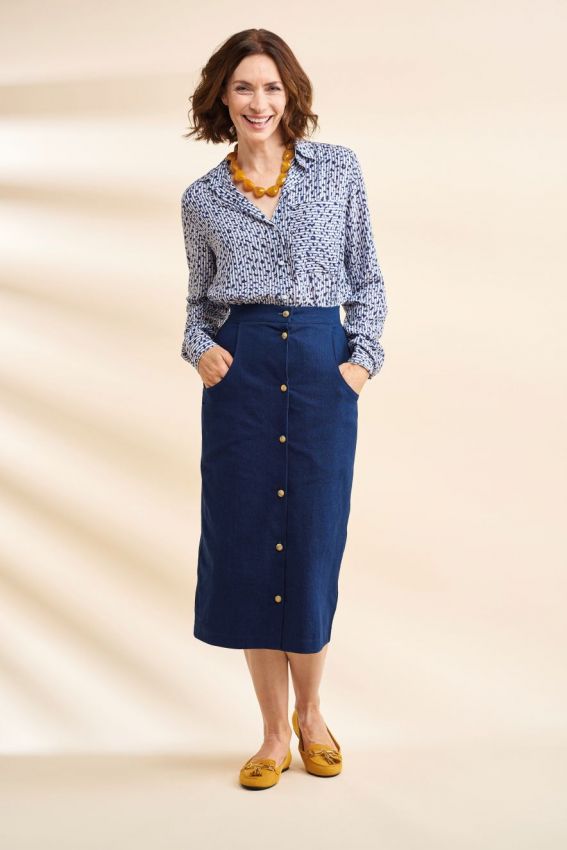 Sew 132 Jan 20 Suzy Midi Skirt - Magazine Templates - Sew Magazine