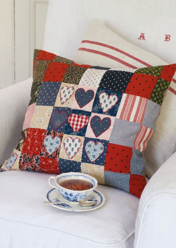 Sew 123 May 19 Heart Cushion