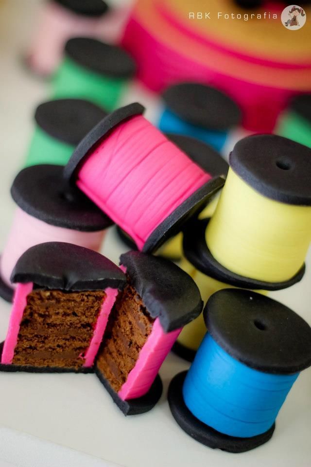 spool cakes