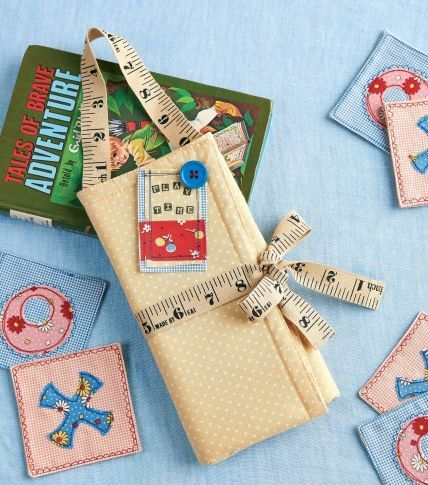 Sew a travel Noughts and Crosses game