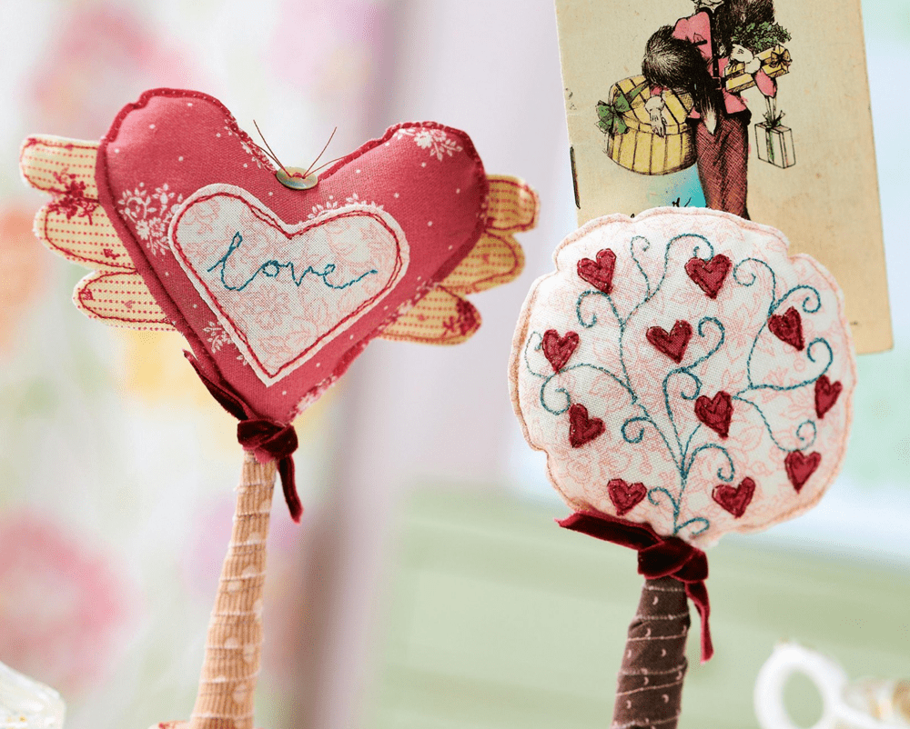 Vintage Heart Shaped Photo Holders