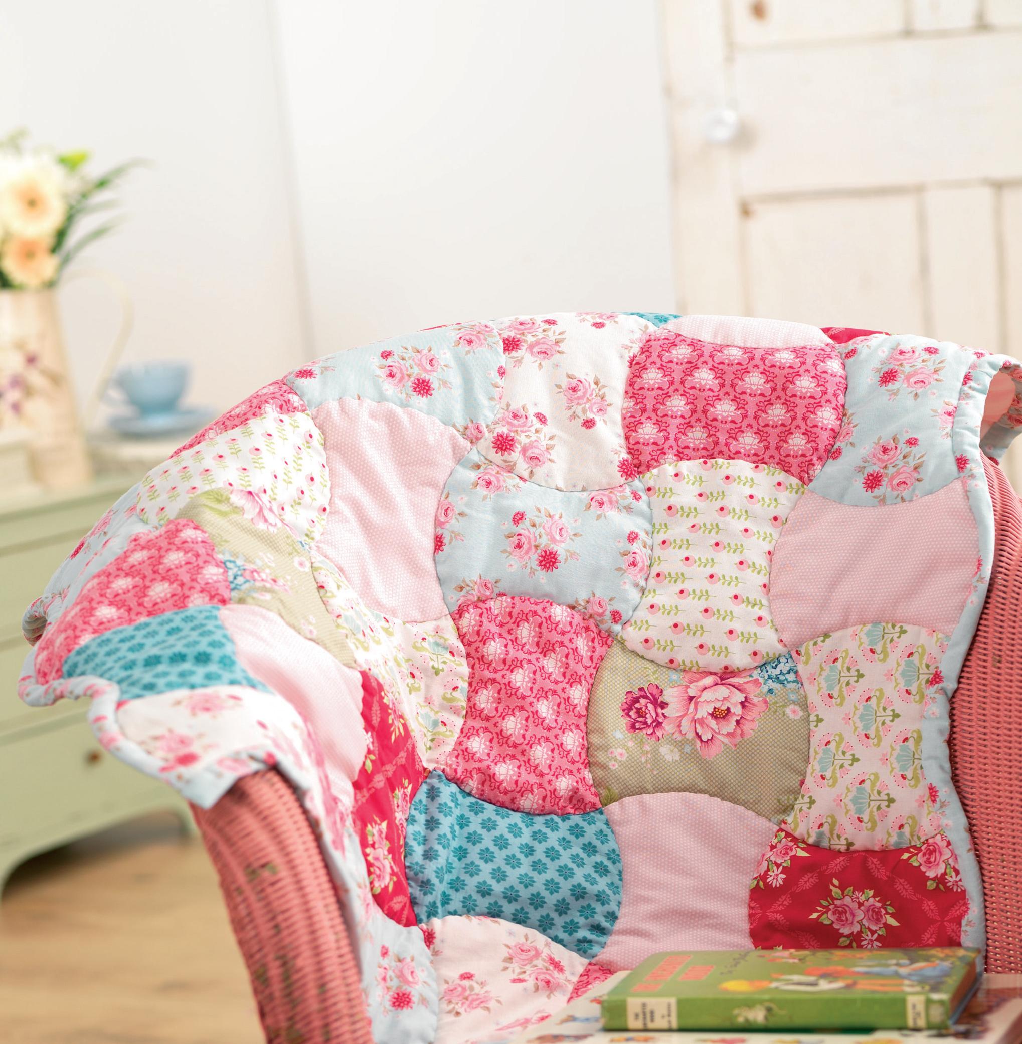 Floral Quilt Free sewing patterns Sew Magazine