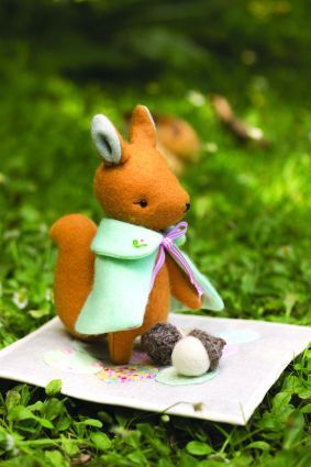 Sew 162 May 22 Tiny Feltie Squirrel Sew 162 May 22 Tiny Feltie Squirrel